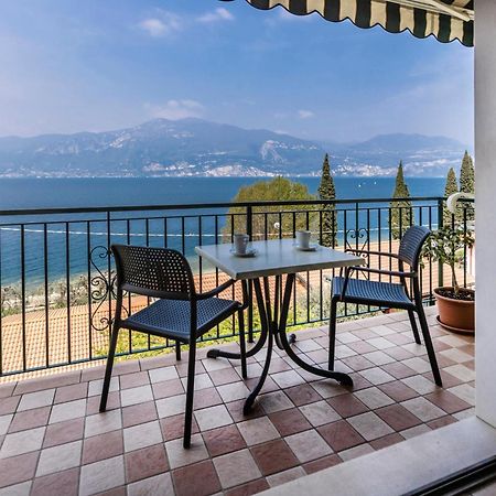 Residence Solei Classic & Plus Brenzone sul Garda Exterior photo