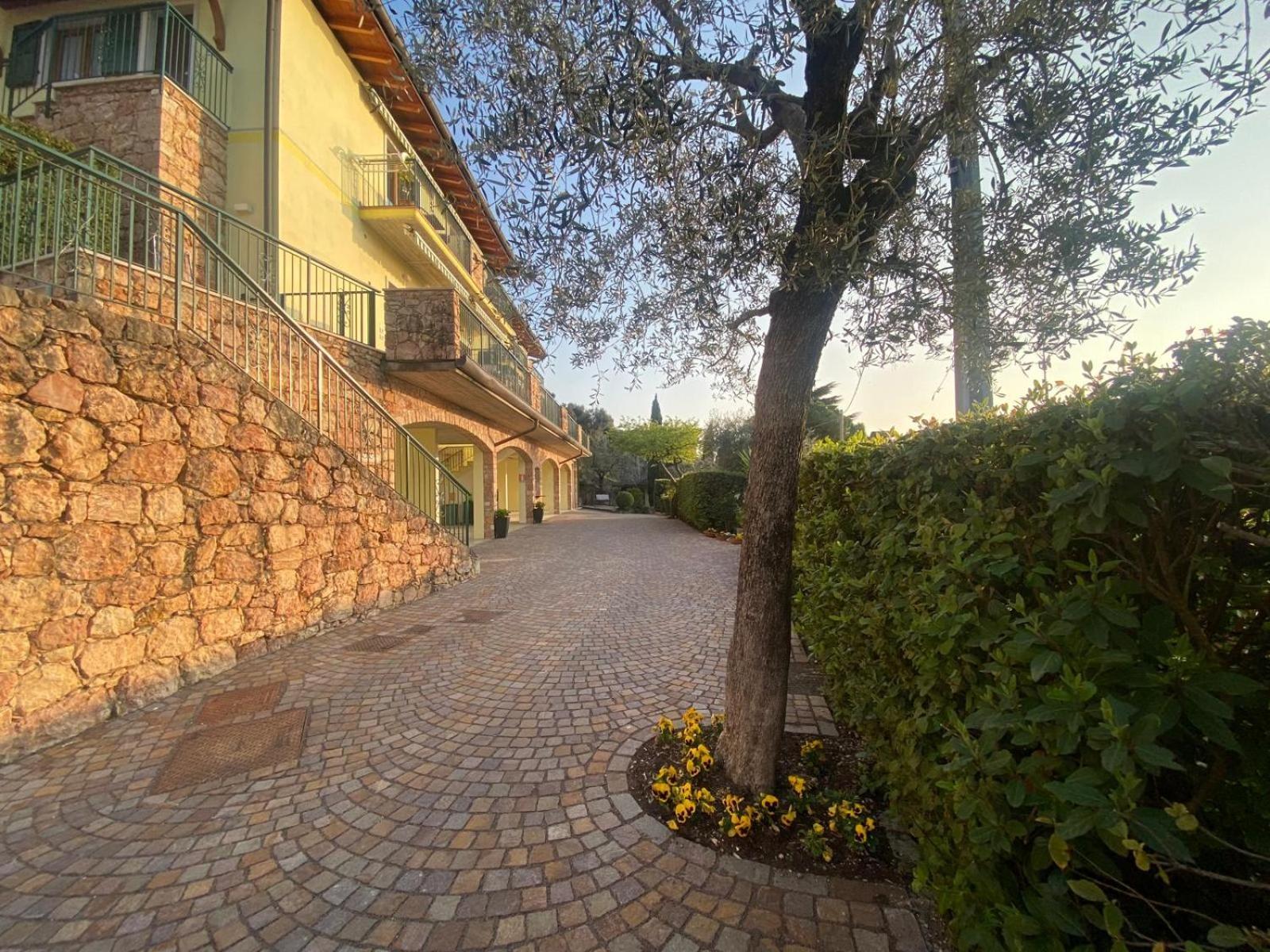 Residence Solei Classic & Plus Brenzone sul Garda Exterior photo